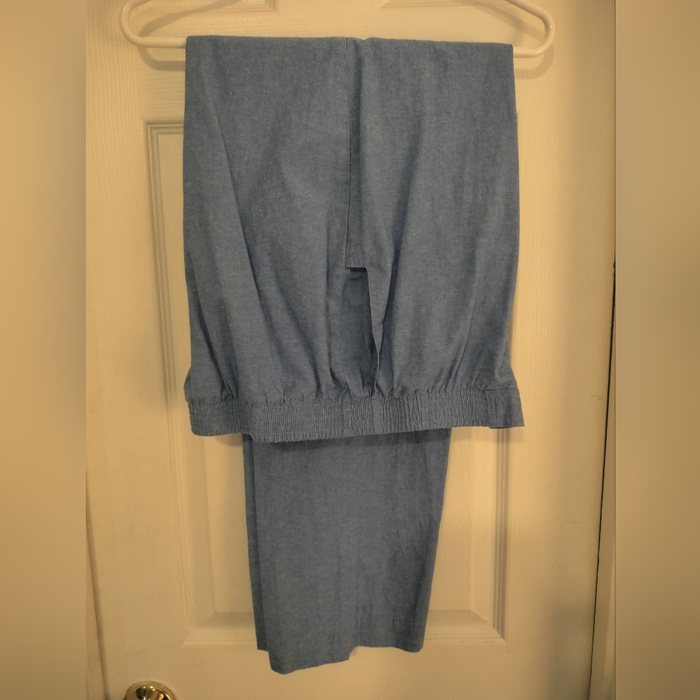 Alfred Dunner Blue Capris